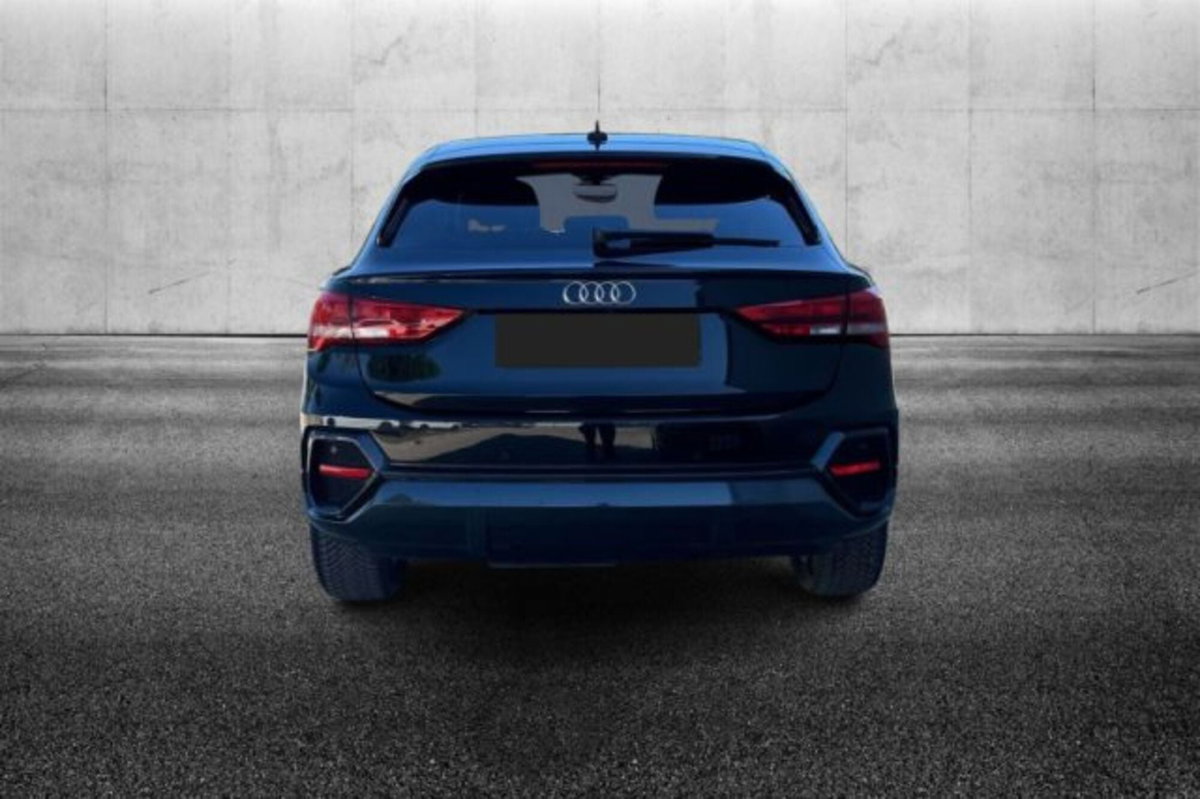 Audi Q3 Sportback 35 TDI quattro S tronic S line edition (5)