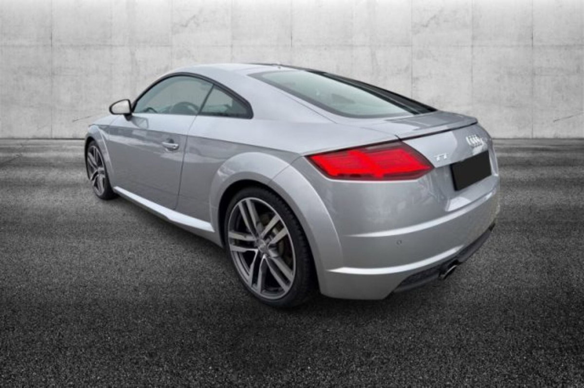 Audi TT Coupé 45 TFSI S tronic (2)