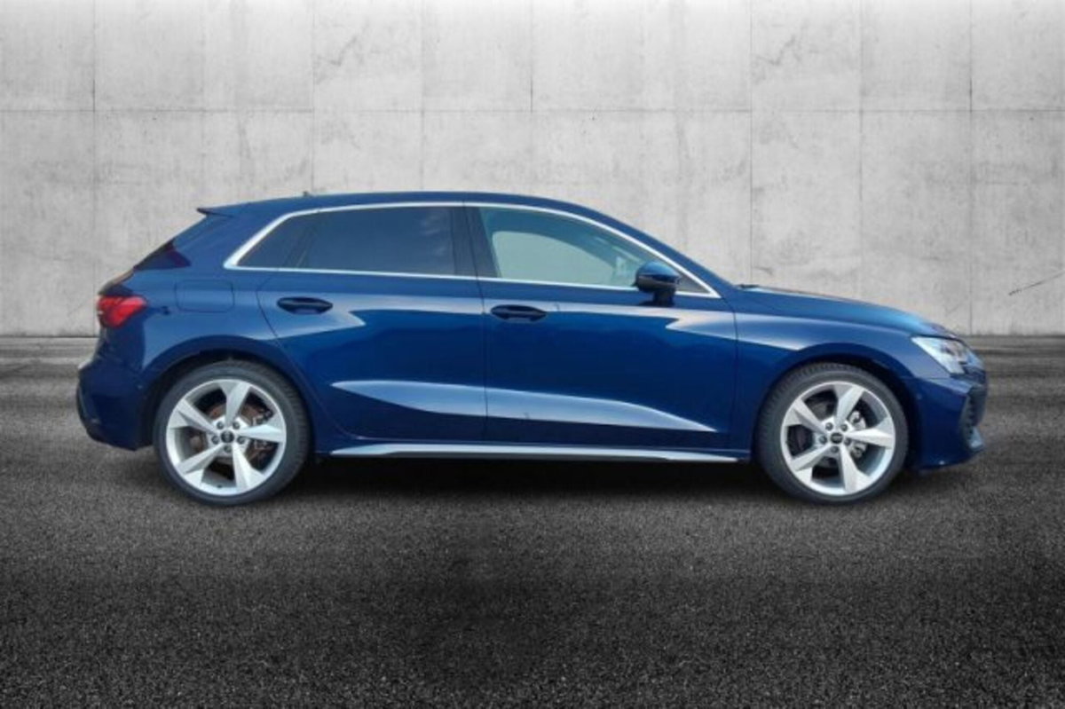 Audi A3 Sportback 35 TDI S tronic S line edition (3)