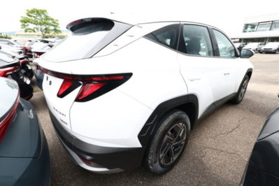 Hyundai Tucson 1.6 t-gdi 48V Xtech 2wd mt (6)