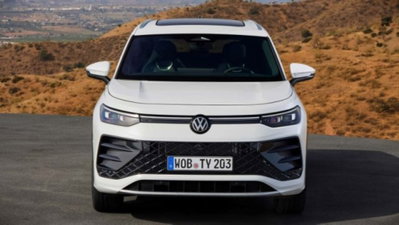 Volkswagen Tayron 1.5 tsi ehybrid Elegance 204cv dsg (4)