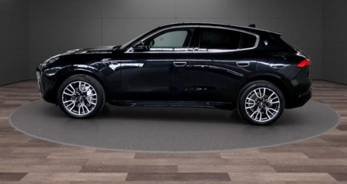 Maserati Grecale 2.0 MHEV 300 CV GT PrimaSerie (2)