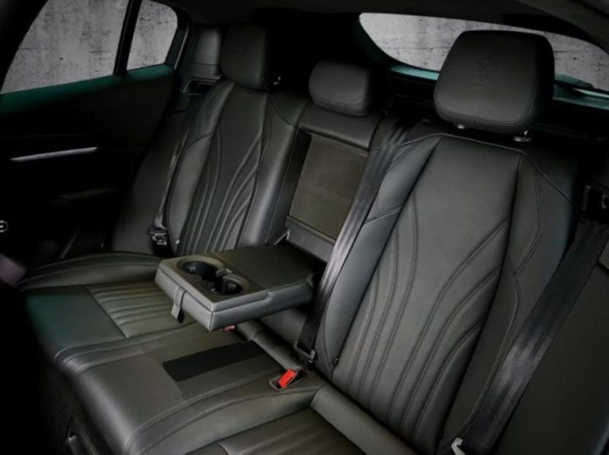 Maserati Grecale 2.0 MHEV 300 CV GT PrimaSerie (7)