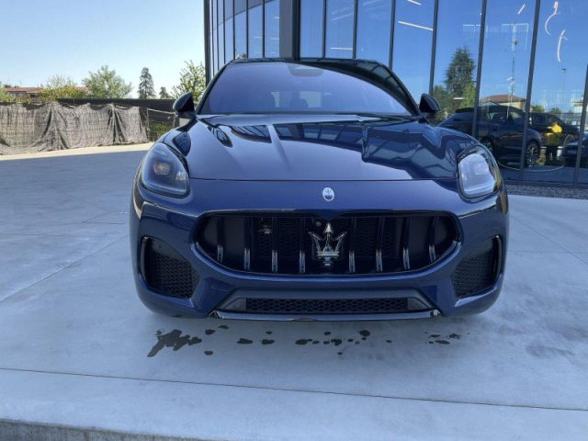 Maserati Grecale .0 mhev Modena 330cv auto (2)