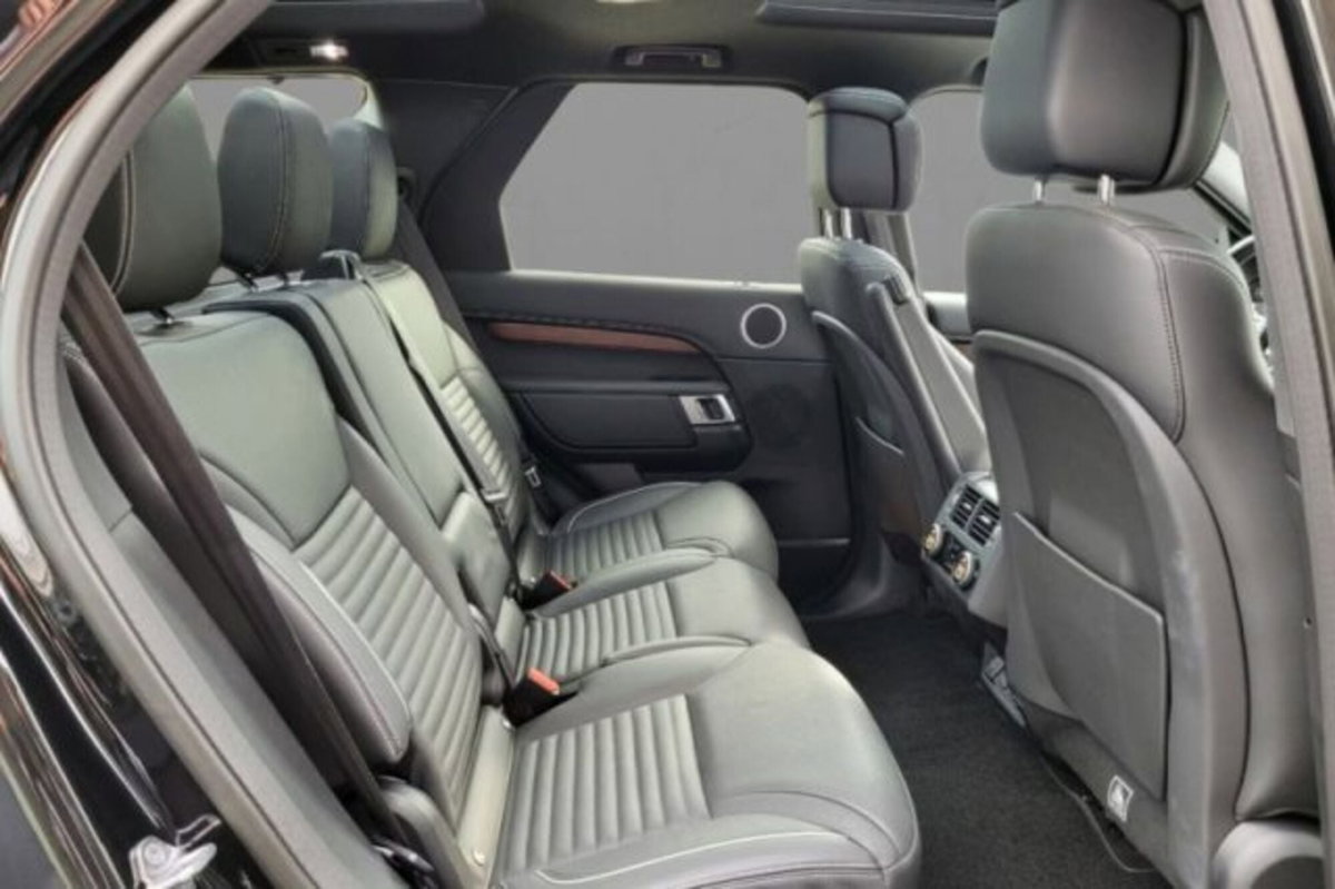 Land Rover Discovery 3.0D I6 249 CV AWD Auto R-Dynamic HSE (8)