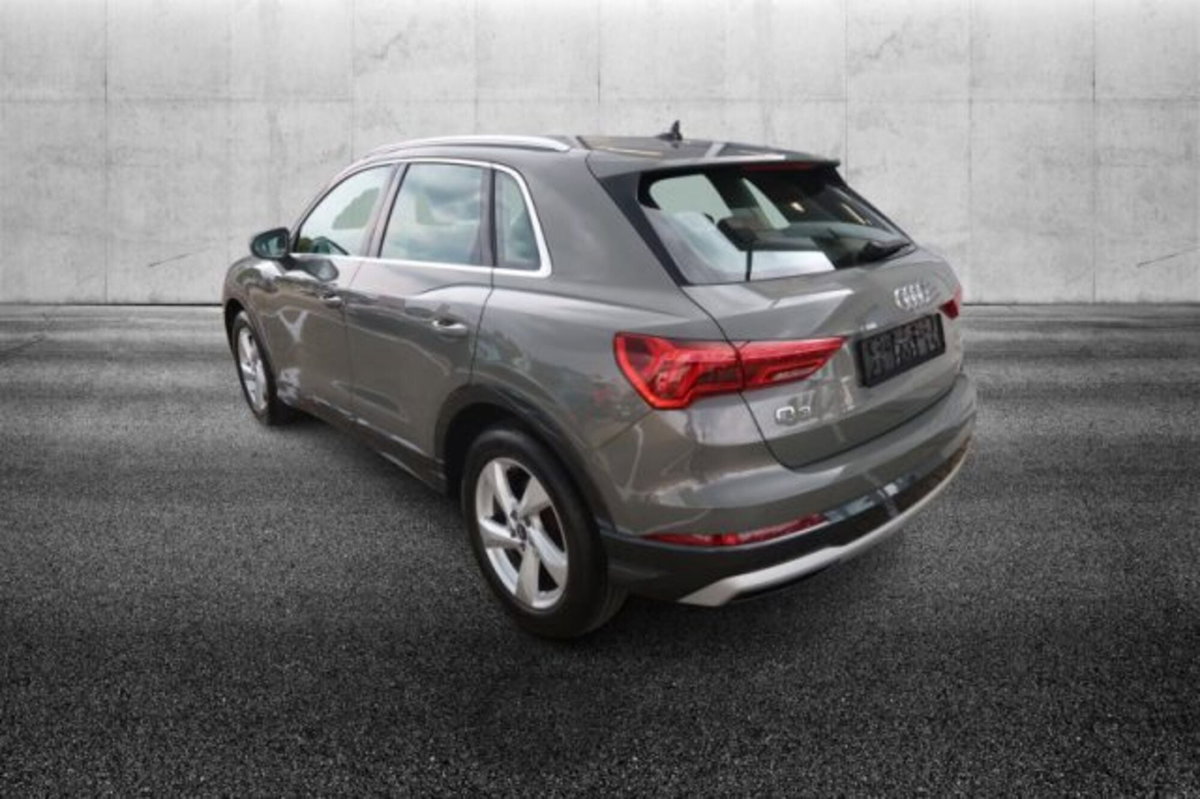 Audi Q3 35 TFSI S tronic Business Advanced (4)