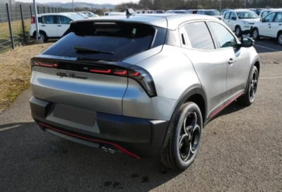 Alfa Romeo Junior 1.2 ibrida Sport Speciale 145cv edct6 (3)