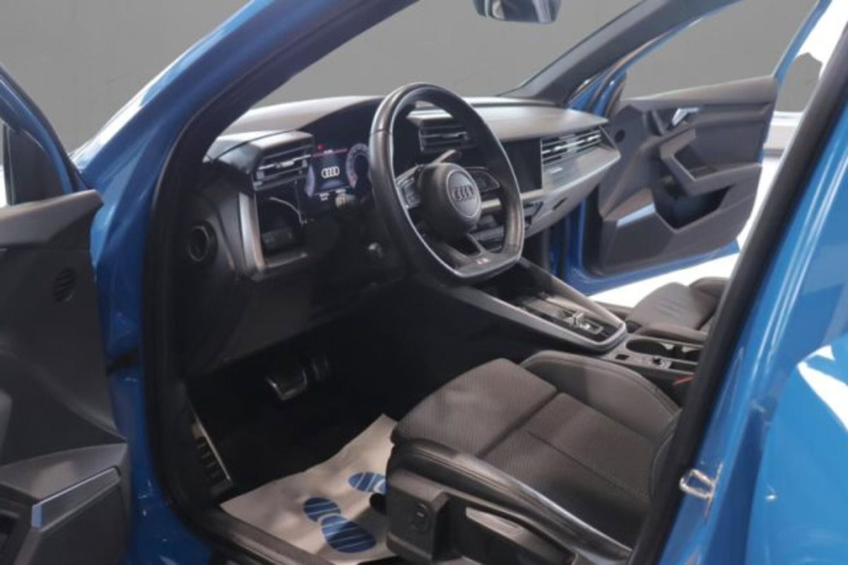 Audi A3 Sedan 30 TFSI S tronic S line edition (7)