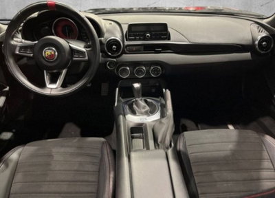Abarth 124 Spider 1.4 Turbo MultiAir 170 CV (3)