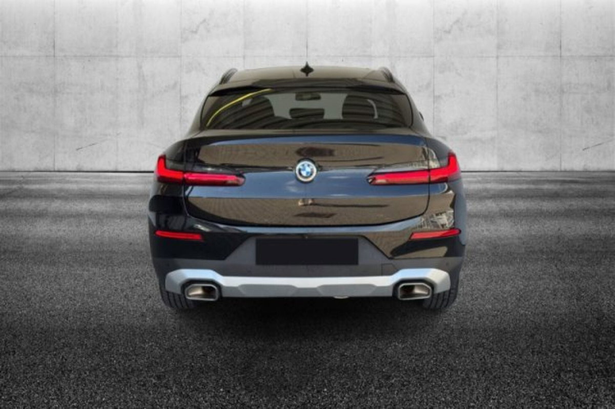 BMW X4 xdrive20i mhev 48V auto (4)
