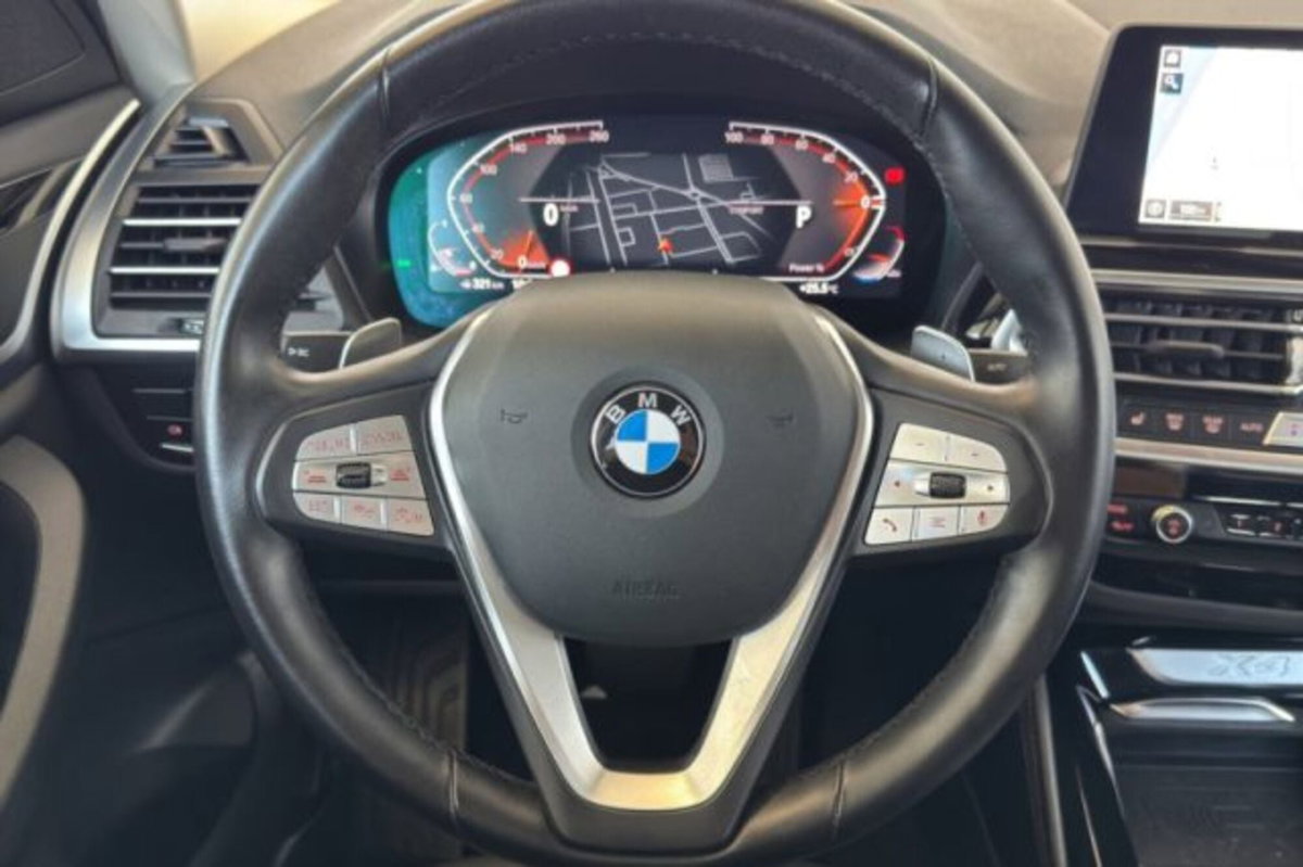 BMW X4 xdrive20i mhev 48V auto (7)