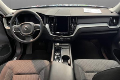 Volvo XC60 B4 automatico Core (5)
