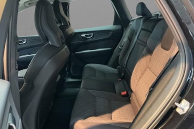 Volvo XC60 B4 automatico Core (7)