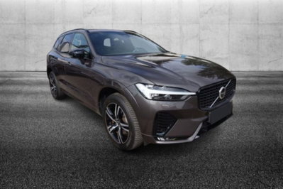 Volvo XC60 B5 (d) AWD Geartronic R-design (2)