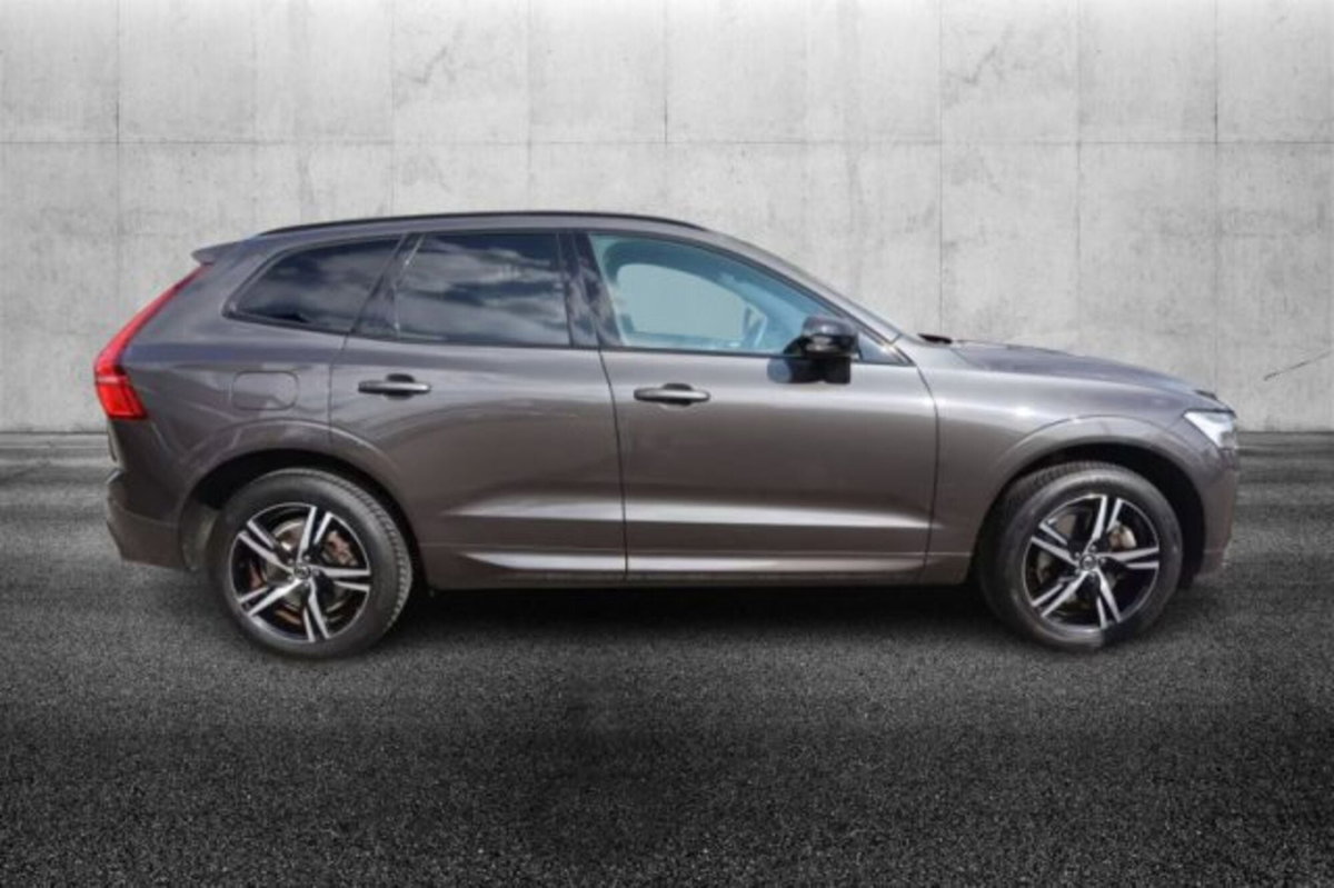 Volvo XC60 B5 (d) AWD Geartronic R-design (5)
