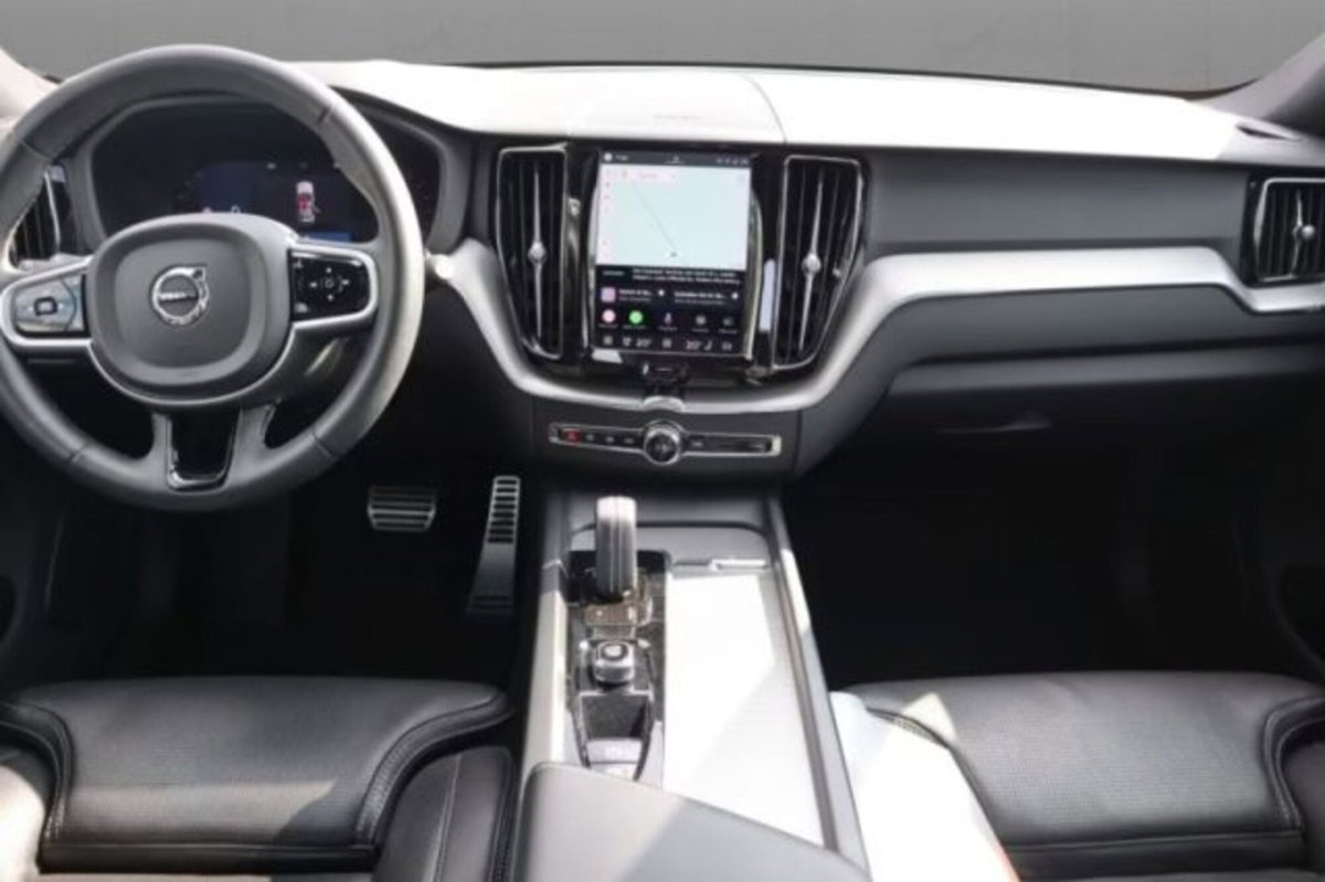 Volvo XC60 B5 (d) AWD Geartronic R-design (6)