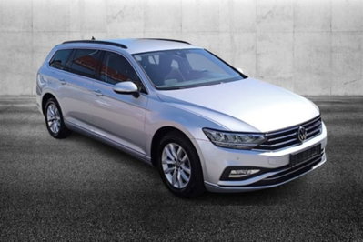 Volkswagen Passat Variant 2.0 TDI SCR 122 CV EVO DSG Business (2)