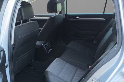 Volkswagen Passat Variant 2.0 TDI SCR 122 CV EVO DSG Business (8)