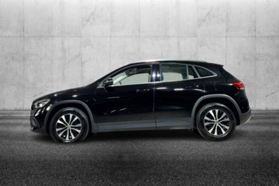 Mercedes-Benz GLA SUV 200 d Automatic Business (3)