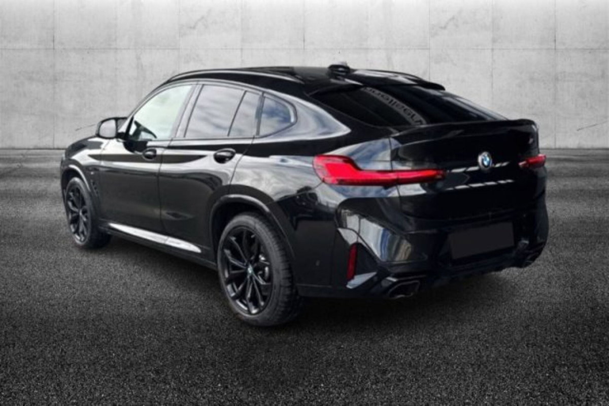 BMW X4 xDriveM40d 48V (3)