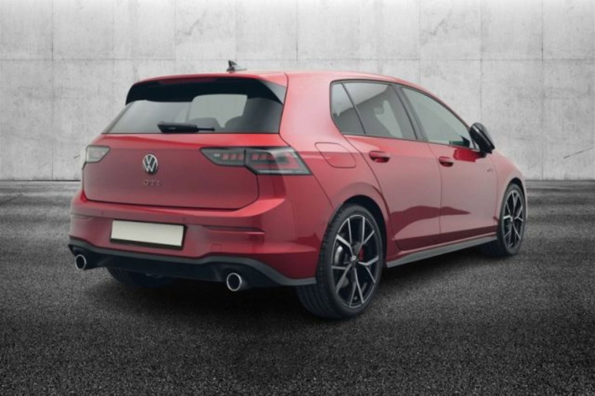 Volkswagen Golf 2.0 tsi GTI 265cv dsg (4)