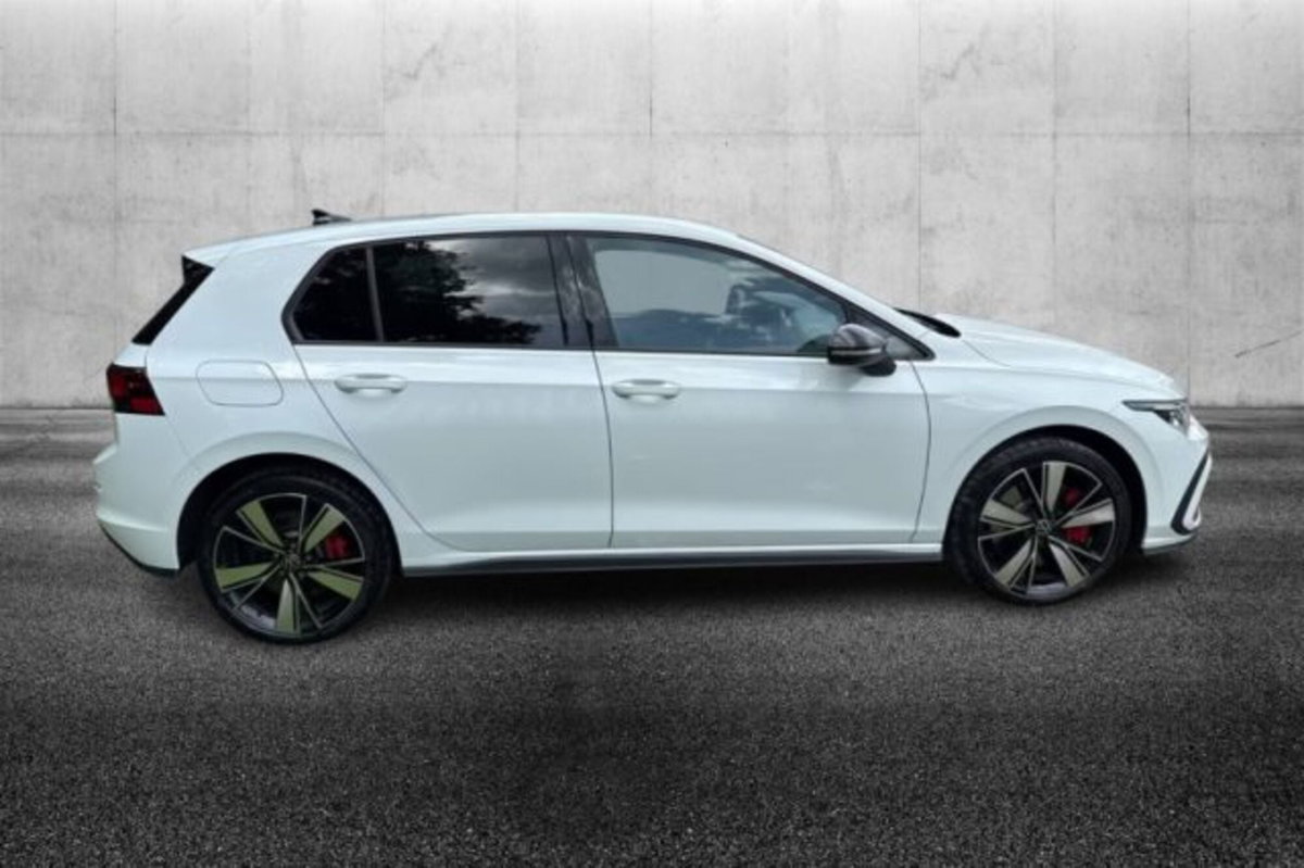 Volkswagen Golf 1.4 GTE DSG Plug-In Hybrid (3)