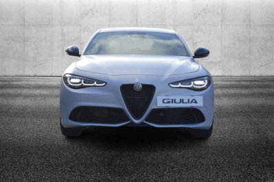 Alfa Romeo Giulia 2.0 Turbo 280 CV AT8 AWD Q4 Estrema (5)