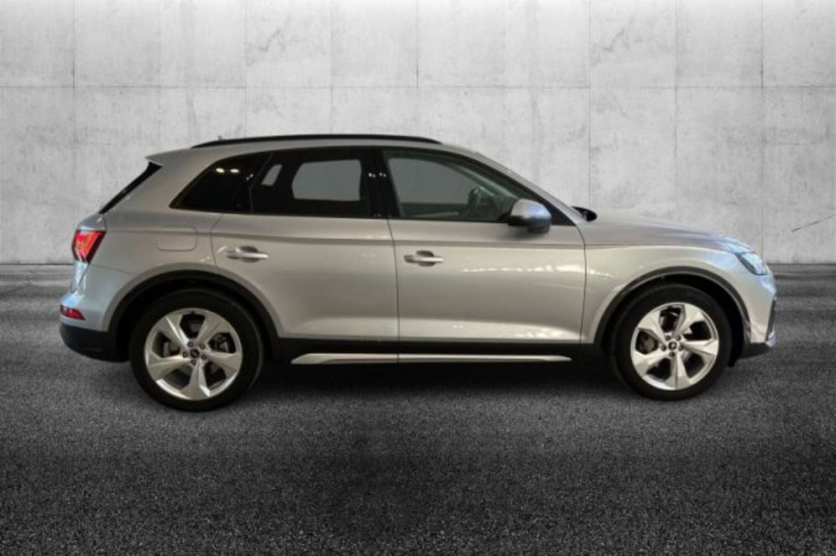 Audi Q5 35 TDI S tronic Business Advanced (5)
