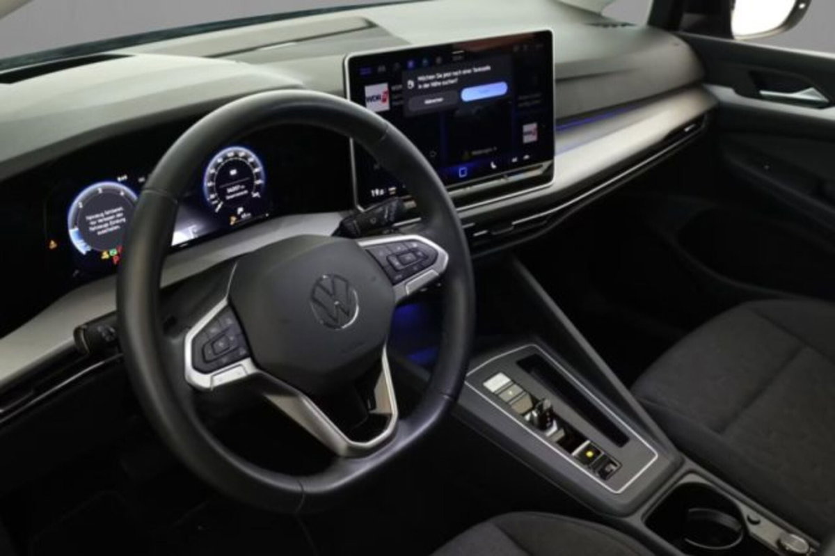 Volkswagen Golf Variant 2.0 TDI SCR DSG Life (6)