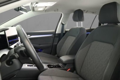 Volkswagen Golf Variant 2.0 TDI SCR DSG Life (7)