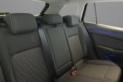 Volkswagen Golf Variant 2.0 TDI SCR DSG Life (8)