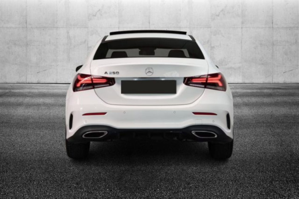 Mercedes-Benz Classe A Sedan 250 AMG Line Premium Plus 4matic auto (4)