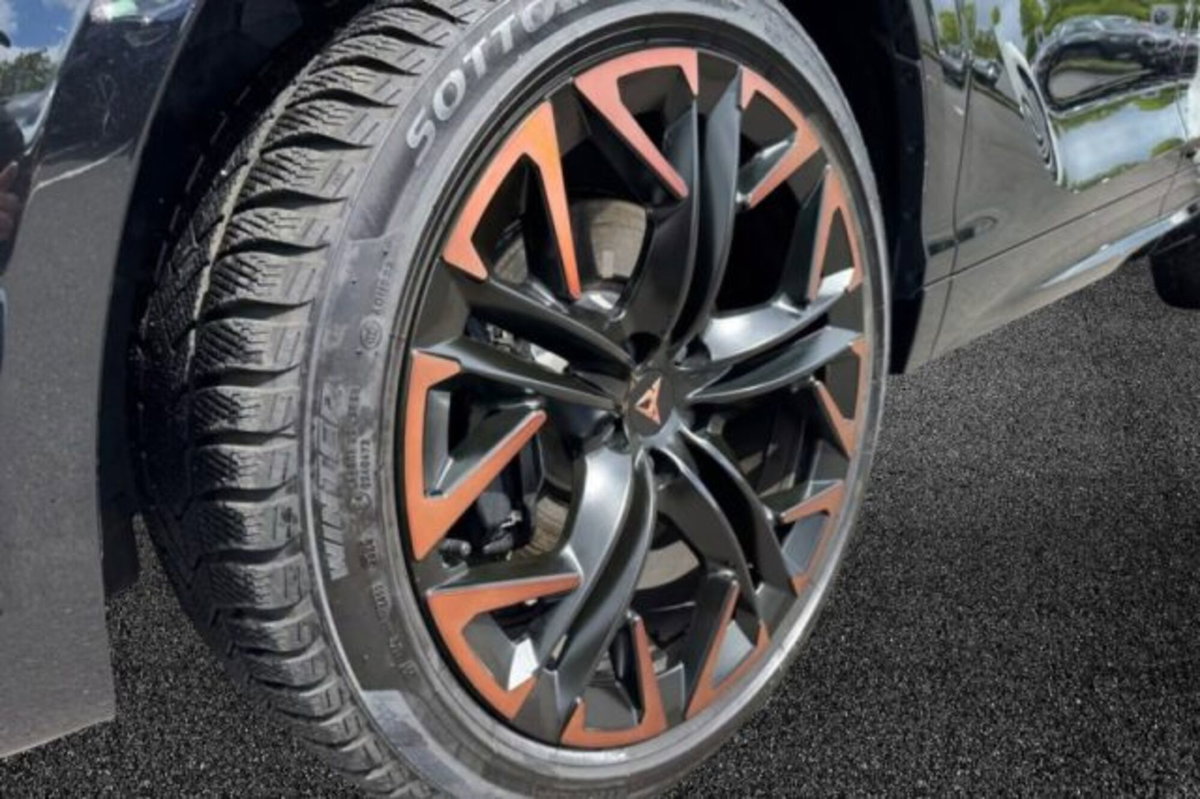 Cupra Terramar 1.5 e-hybrid VZ 272cv dsg (8)