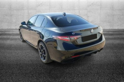 Alfa Romeo Giulia 2.0 Turbo 280 CV AT8 AWD Q4 Veloce (3)