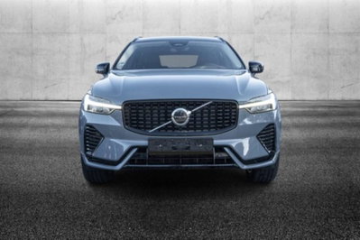 Volvo XC60 B4 automatico Plus Dark (4)