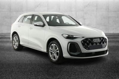 Audi Q5 40 2.0 tdi mhev 12V S line quattro s-tronic (2)