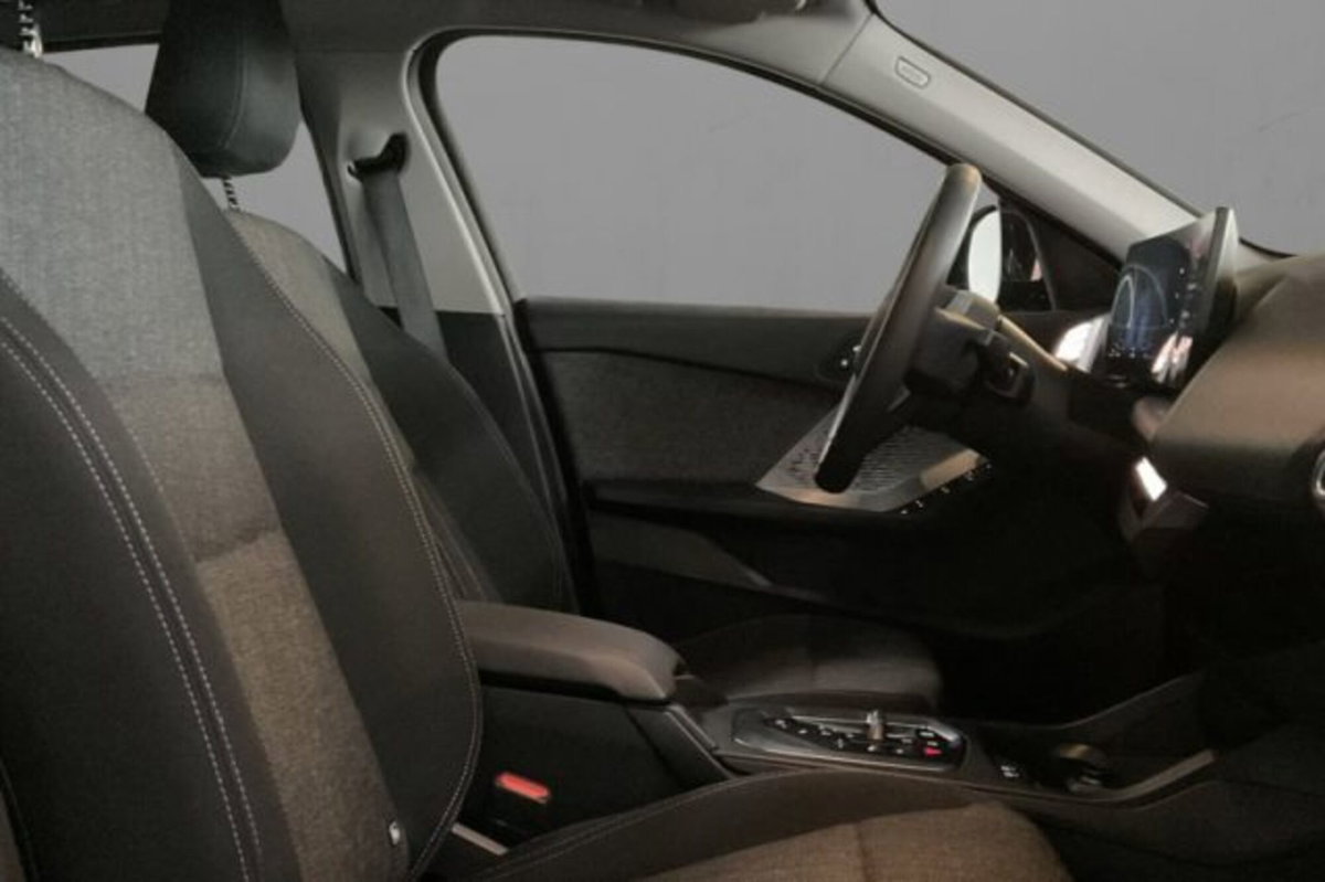 BMW Serie 1 120 48V MSport Pro auto (6)