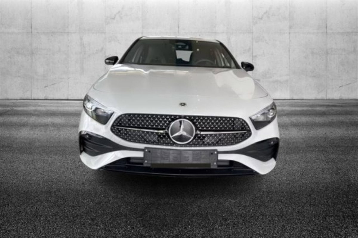 Mercedes-Benz Classe A 200 d AMG Line Premium Plus auto (5)