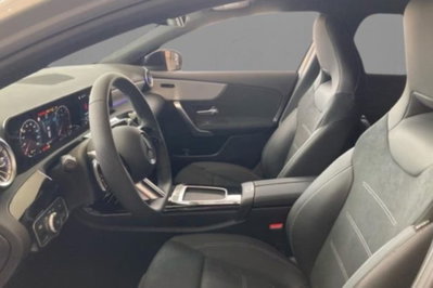 Mercedes-Benz Classe A 200 d AMG Line Premium Plus auto (6)
