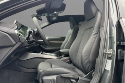 Audi A4 Avant 40 TDI S tronic S line edition (8)