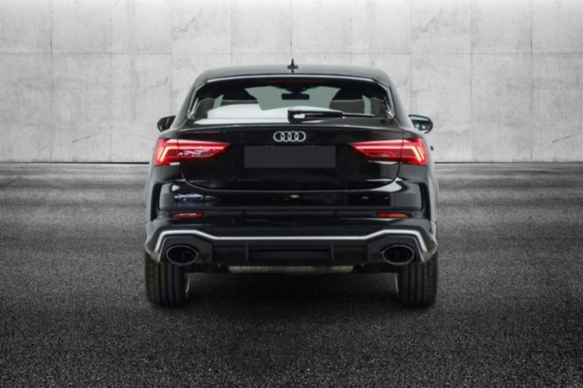 Audi RS Q3 Sportback 2.5 quattro s-tronic (5)