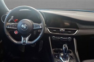 Alfa Romeo Giulia 2.9 T V6 AT8 Quadrifoglio (6)