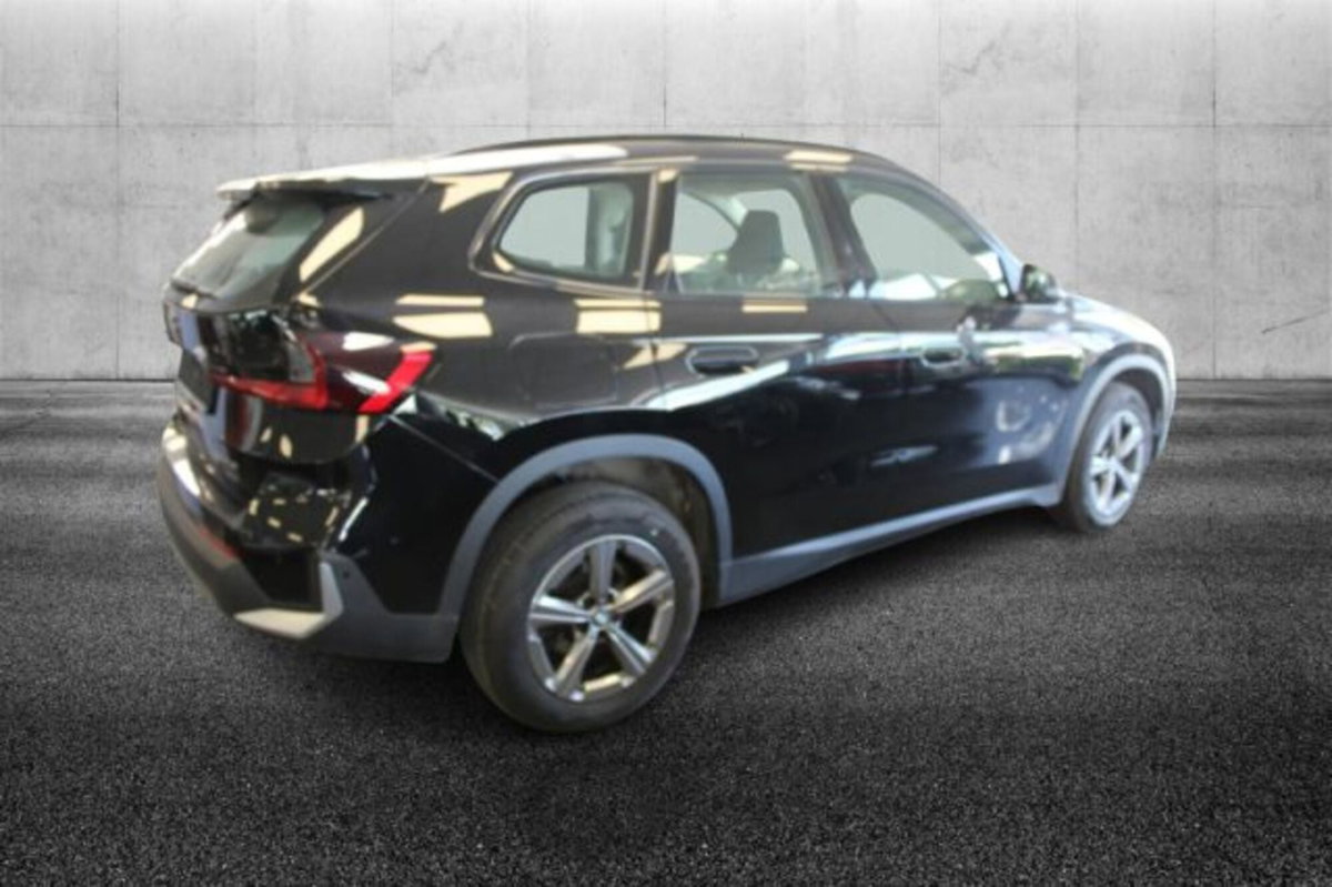 BMW X1 sDrive 18i Msport (4)
