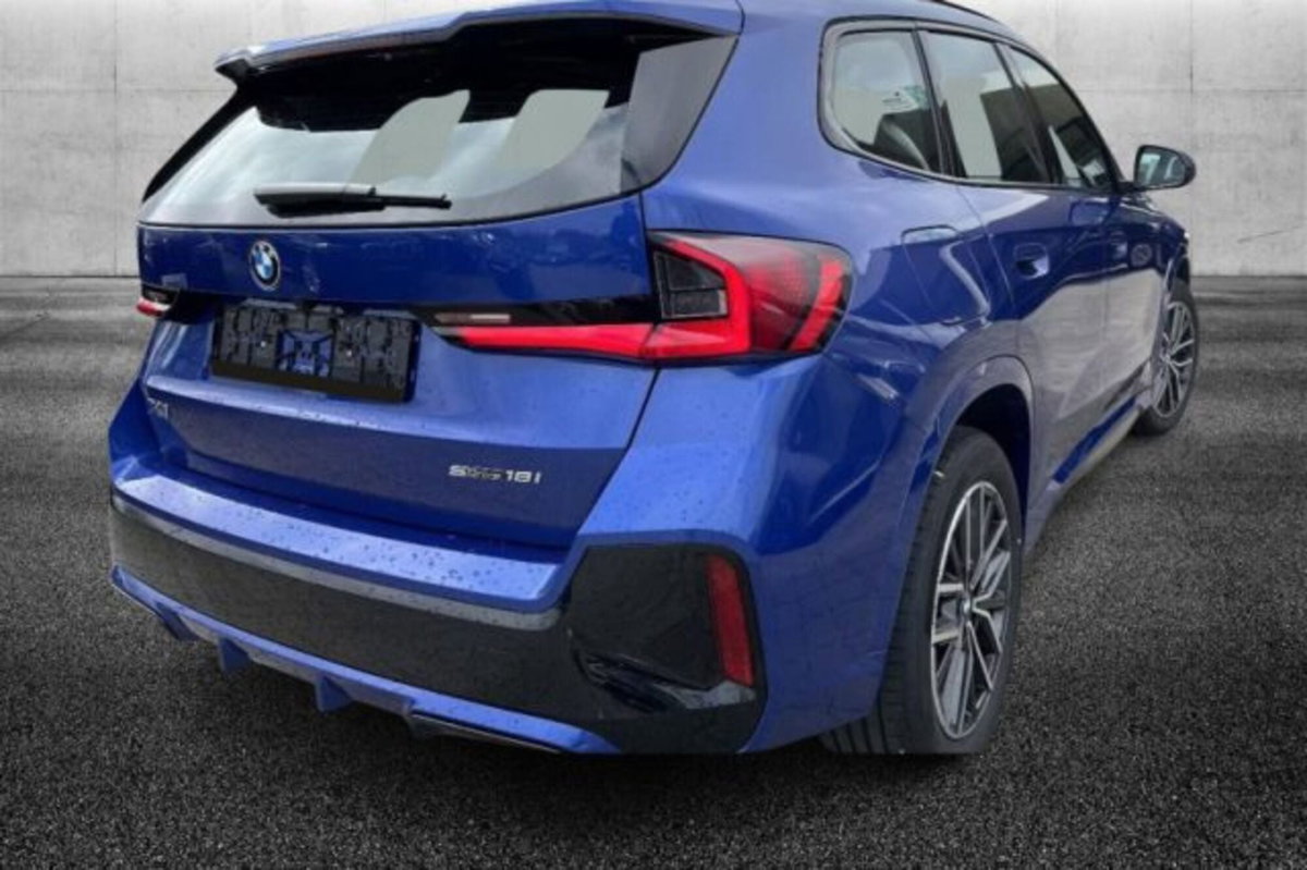 BMW X1 sDrive 18i Msport (3)