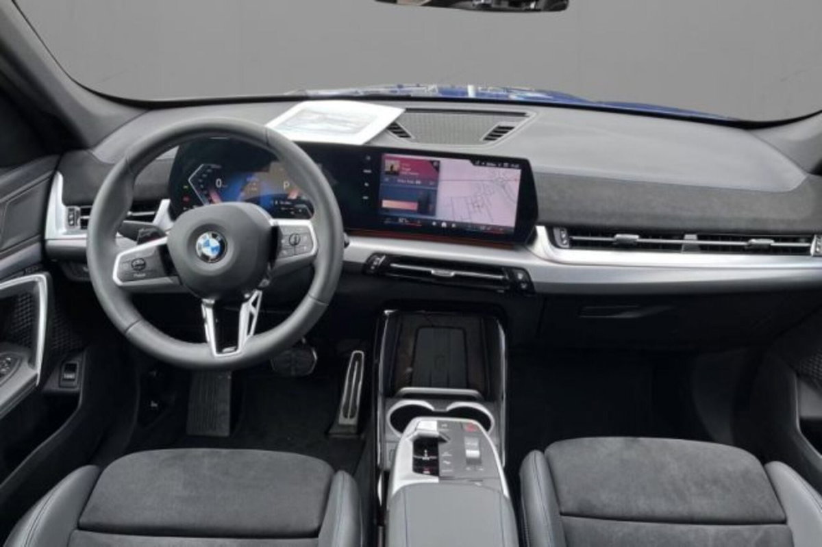 BMW X1 sDrive 18i Msport (5)