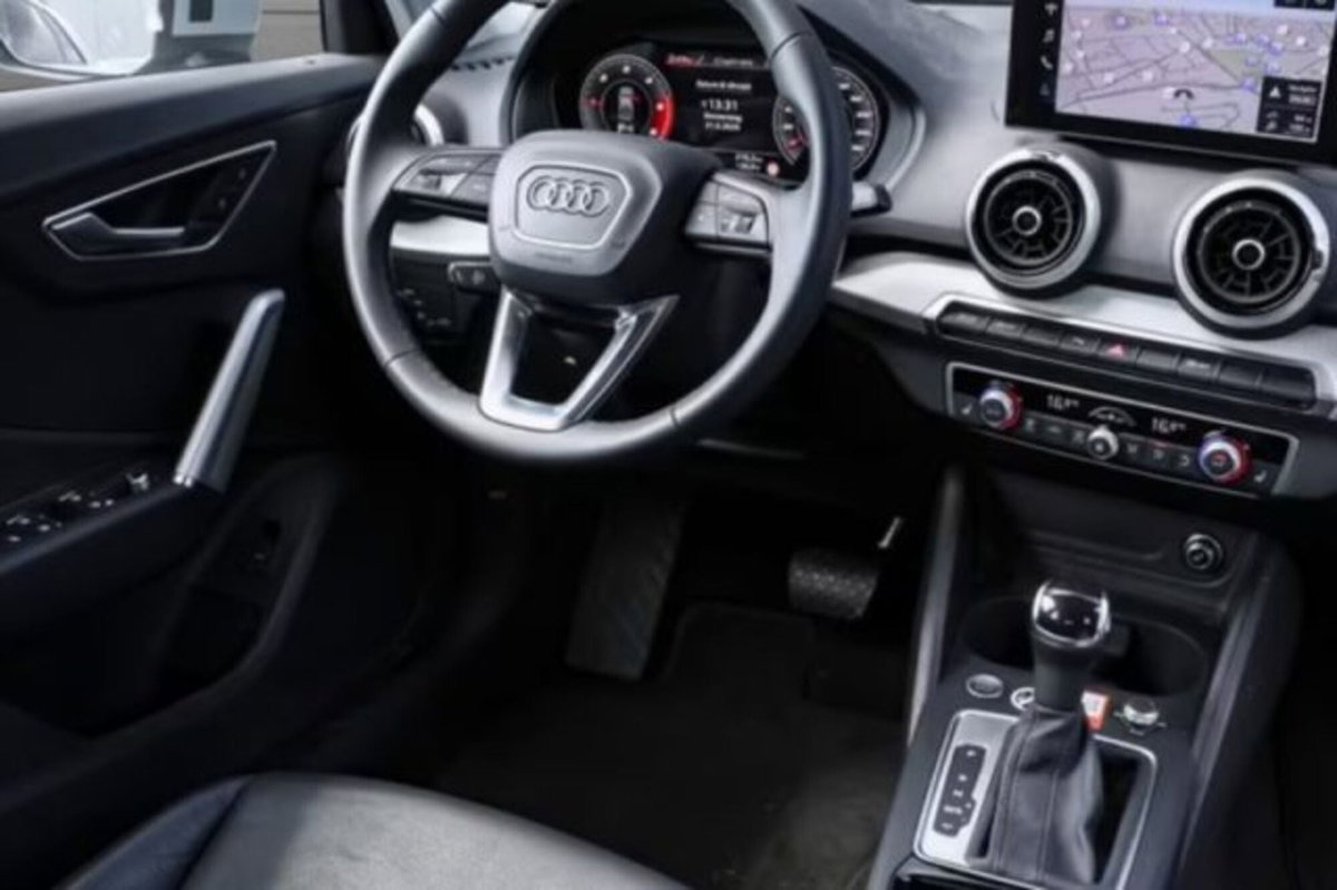 Audi Q2 Q2 35 TDI S tronic Business (5)