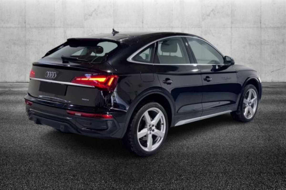 Audi Q5 Sportback 45 2.0 tfsi mhev 12V Business Advanced quattro s-tronic (2)