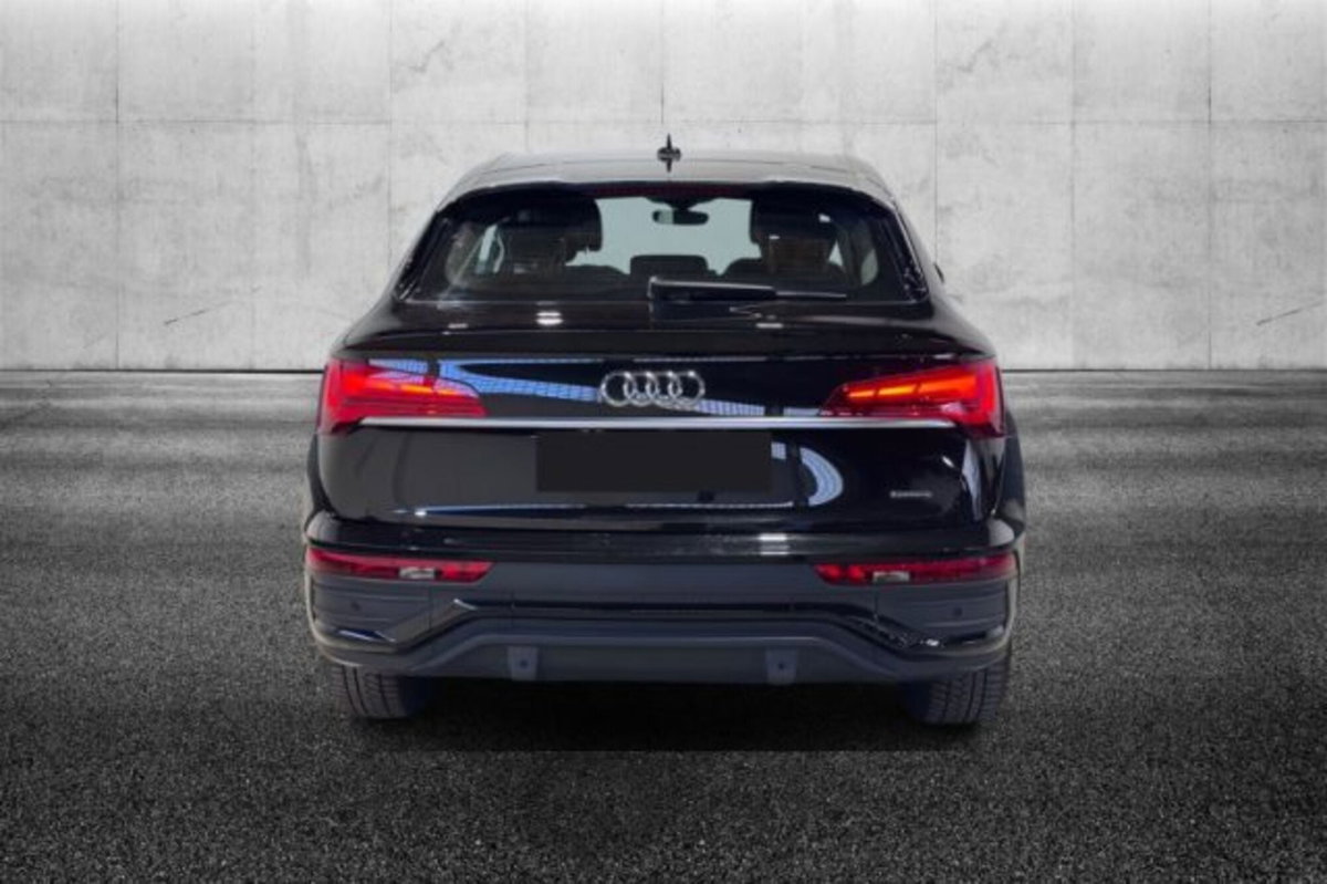 Audi Q5 Sportback 45 2.0 tfsi mhev 12V Business Advanced quattro s-tronic (4)