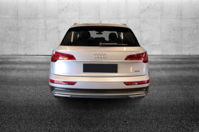 Audi Q5 50 TFSI e quattro S tronic Business Design (5)