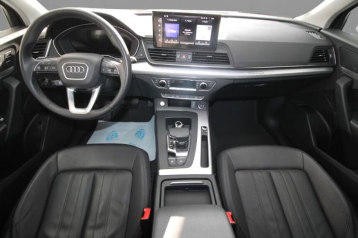 Audi Q5 40 TDI 204 CV quattro S tronic Business (6)